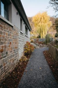 Gallery image of L'Al-Golette by Curtis in Mellet +2 photos