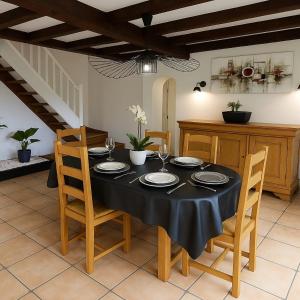 Φωτογραφία από το άλμπουμ του Au Lit D'Ô σε Bressuire