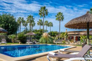 Swimmingpoolen hos eller tæt på Ideal Property Mallorca - Son Duri