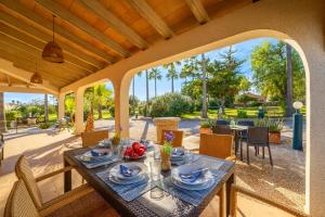 En have udenfor Ideal Property Mallorca - Son Duri
