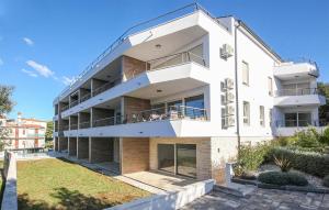 Το κτήριο όπου στεγάζεται  το διαμέρισμα