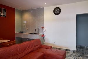 Η κουζίνα ή μικρή κουζίνα στο La FAHNIENTE