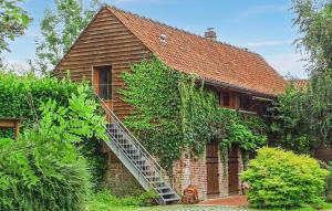 Το κτήριο όπου στεγάζεται  η παραθεριστική κατοικία