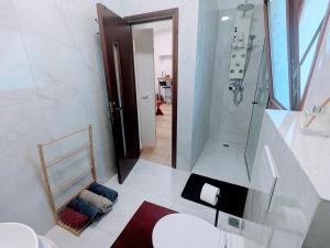 Ένα μπάνιο στο Elinor's Secret Suite