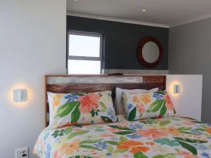 Кровать или кровати в номере House Bailey Shelley Point