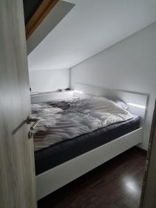 Φωτογραφία από το άλμπουμ του Apartment Doroteja σε Podplat