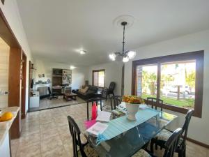 Galeriebild der Unterkunft Fresh house enjoy the beach in the summer! in Capão da Canoa