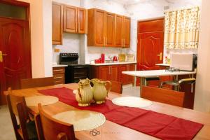 Nhà bếp/bếp nhỏ tại Comfy Standards