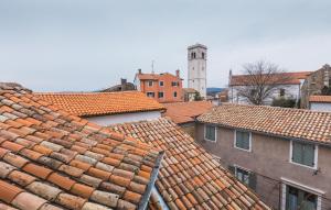 Το κτήριο όπου στεγάζεται  το διαμέρισμα