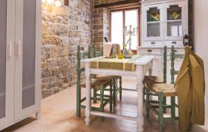 Φωτογραφία από το άλμπουμ του Gorgeous Apartment In Oprtalj With Wifi σε Oprtalj