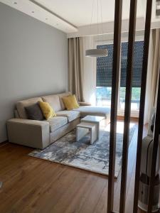 Imagen de la galería de Apartman V, en Belgrado 5 fotos más