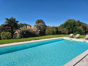 Πισίνα στο ή κοντά στο Casa Tía, L'hacienda de Soubran, classé 4 étoiles