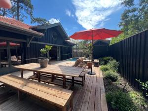 Swimmingpoolen hos eller tæt på Villa Sangla - Accès plage - Piscine - Climatisation