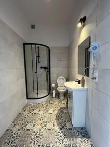 Ένα μπάνιο στο the POZNAN SPOT