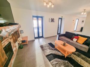 Posezení v ubytování House of Massapez | Calheta