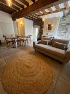 Et opholdsområde på T3 centre ville 1er étage + 14 billeder