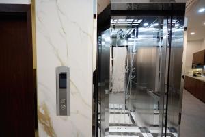 O baie la NGÕ Full house-Old Quarter-Cozy&Modern-6 bedrooms +50 fotografii