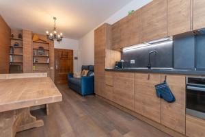 Η κουζίνα ή μικρή κουζίνα στο El Mugo-Boscoverde 1