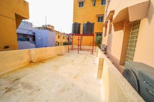 Το κτήριο όπου στεγάζεται  το hostel +1 φωτογραφίες