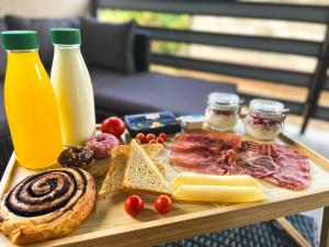 Foto dalla galleria di Rigókert Vendégház Lakitelek a Lakitelek