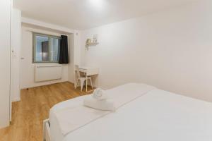 Una cama o camas en una habitación de Lille Grand Place - Apartment With 2 Bedrooms 6 fotos más