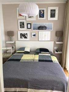 Giường trong phòng chung tại Ferienwohnung Lichtblick