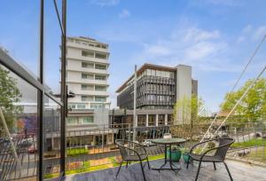 Tòa nhà nơi căn hộ tọa lạc