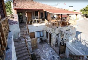 an overhead view of a house with a balcony at Gülbaba Hotels in Avanos