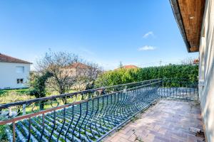 Balkón nebo terasa v ubytování Le Repaire des Travailleurs - Balcon Privé - Jonage