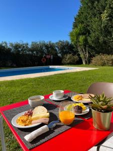 Φαγητό σε αυτό το ξενοδοχείο ή κάπου εκεί κοντά