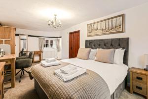 Gallery image of The George Inn in Buckinghamshire