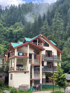 Φυσικό τοπίο κοντά σε αυτό το δωμάτιο σε οικογενειακή κατοικία