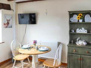 Et tv og/eller underholdning på Teifi Cottage - Uk49590 + 10 billeder