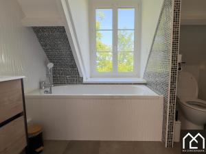 Ένα μπάνιο στο L'Echapée Belle du Mont Lambert +56 φωτογραφίες