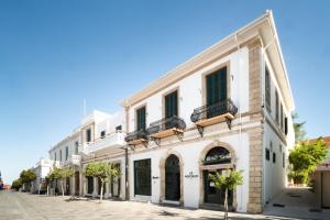 Το κτήριο όπου στεγάζεται  το ξενοδοχείο