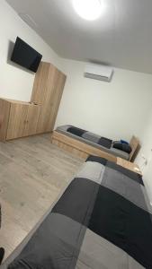 Μια τηλεόραση ή/και κέντρο ψυχαγωγίας στο KULCSi SZÁLLÁS