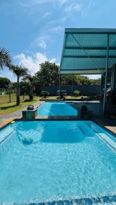 Πισίνα στο ή κοντά στο Royal Guesthouse The Castle