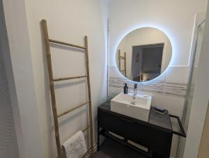 Koupelna v ubytování Gite du grand duc + 15 fotografií