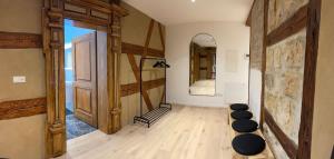 Postel nebo postele na pokoji v ubytování Juraperle - Historisch und modern - Wohnung 1