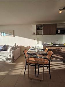 Η κουζίνα ή μικρή κουζίνα στο Depto Ocean View Algarrobo Norte - Piscina, WiFi y Estacionamiento