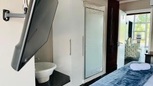 Ένα μπάνιο στο Royal Guesthouse The Castle +15 φωτογραφίες