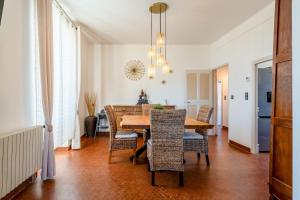 Et opholdsområde på Beau T3 Vue Vallée De L'eure