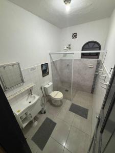 Ένα μπάνιο στο Refúgio Pérola Capixaba