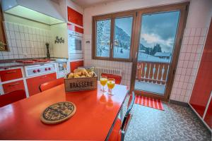 Nhà bếp/bếp nhỏ tại Domaine exceptionnel avec 5 Suites