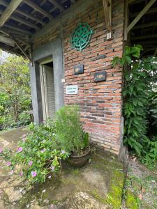 Afbeelding uit fotogalerij van Sitinggil muncul Glamping and Villas in Muncul