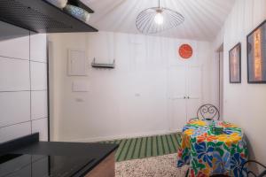 Ένα ή περισσότερα κρεβάτια σε δωμάτιο στο A Casicella Holiday Home