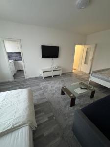 TV a/nebo společenská místnost v ubytování Apartment Centrum