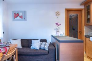 Nhà bếp/bếp nhỏ tại Cjase al Tistignar