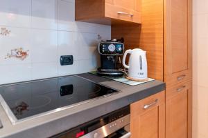 Nhà bếp/bếp nhỏ tại Cjase al Tistignar +23 ảnh