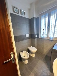 Koupelna v ubytování Number 3 APT, easy for Venice + 18 fotografií